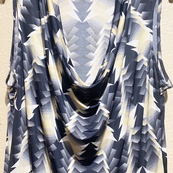 Worthington Stretch Sleeveless Blouse XL - Picture 2 of 4